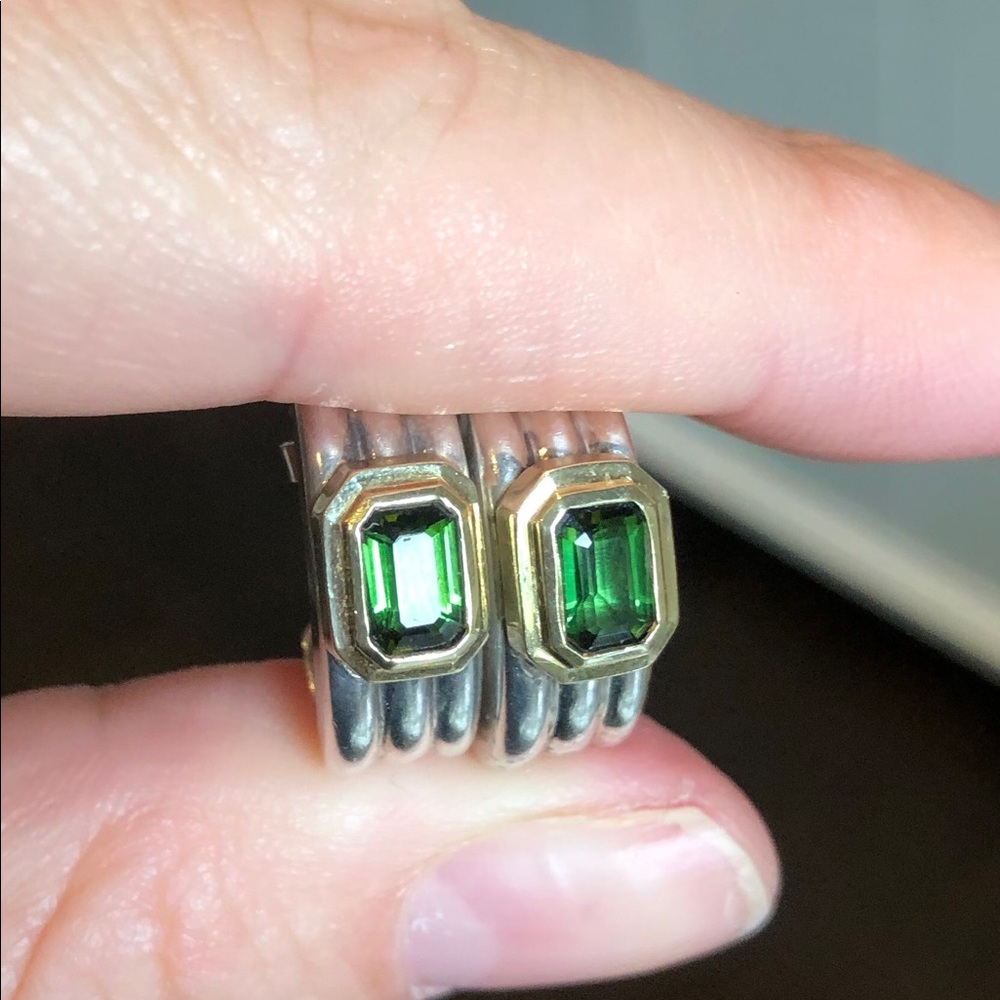 David Yurman green peridot huggie earrings
